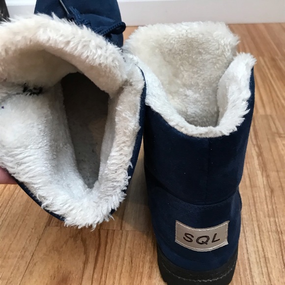 ⚡Blue SQL fur lined boots⚡ - Picture 3 of 4